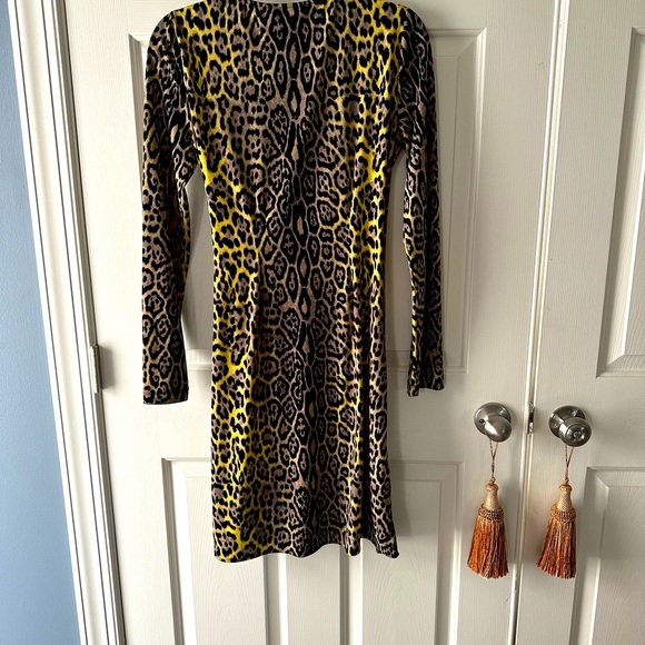 BCBG wrap midi dress. - Picture 8 of 10